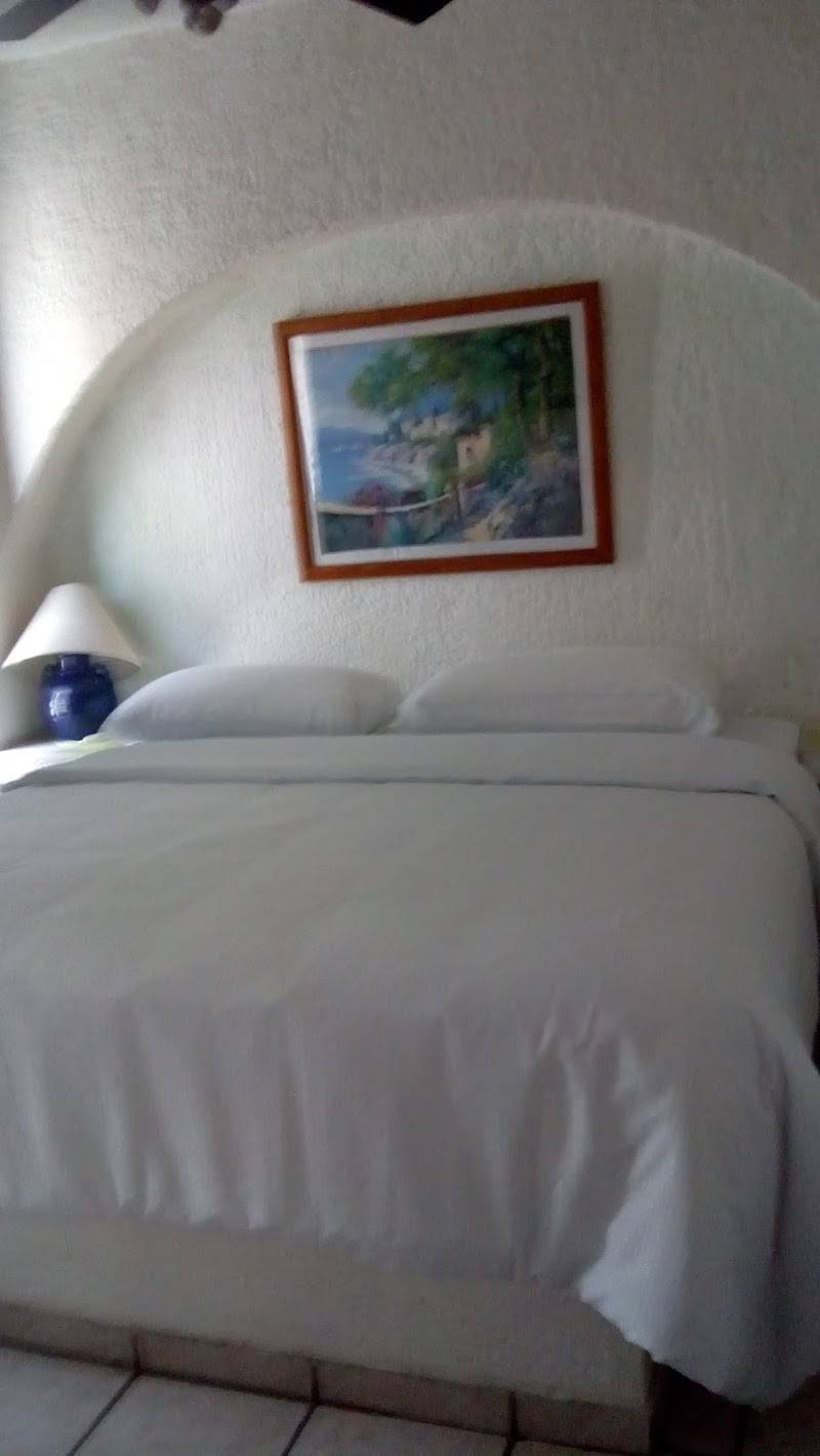 Ikaro Suites Cancun