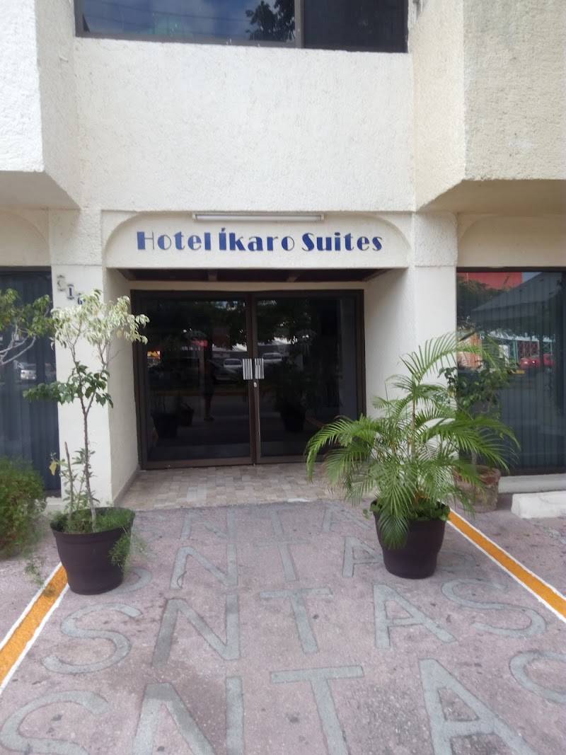 Ikaro Suites Cancun